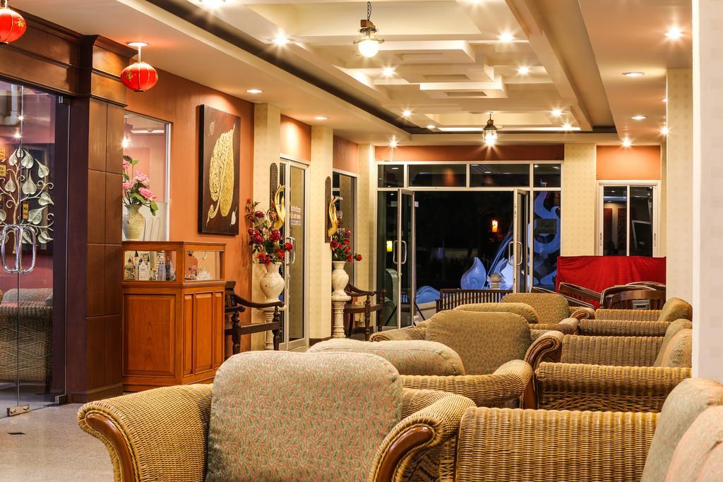 Madina Rayong Hotel Экстерьер фото