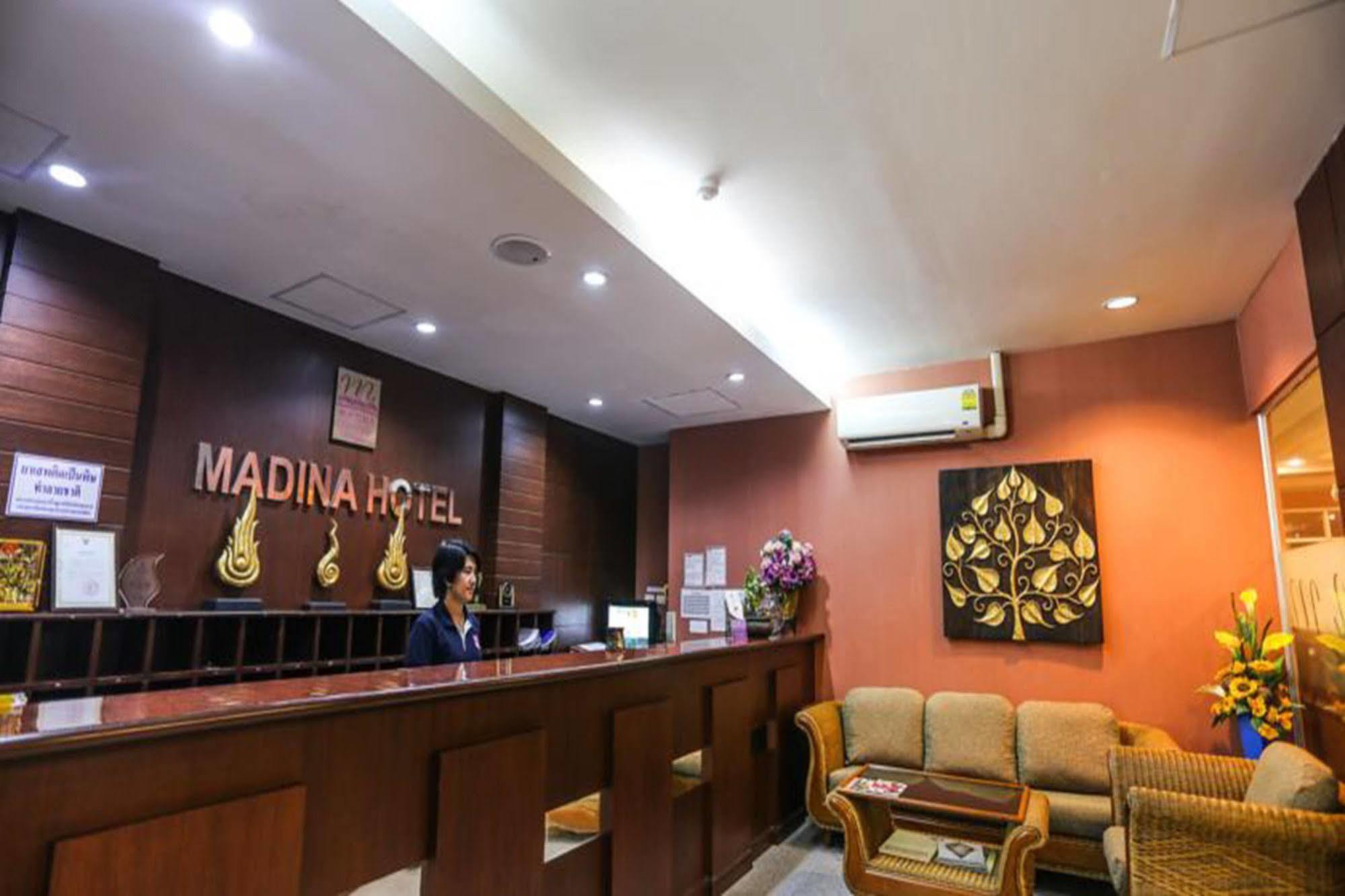 Madina Rayong Hotel Экстерьер фото
